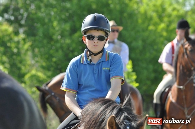 Zdjęcie w galerii na portalu naszraciborz.pl: Brzezie zaprasza na procesję św. Urbana  wiadomości z regionu