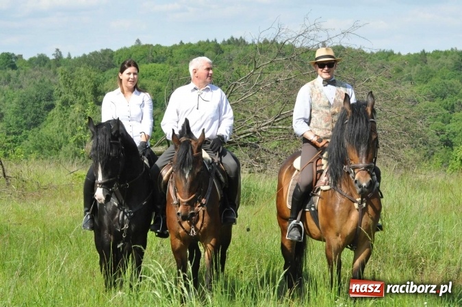 Zdjęcie w galerii na portalu naszraciborz.pl: Brzezie zaprasza na procesję św. Urbana  wiadomości z regionu
