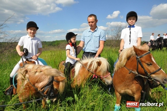 Zdjęcie w galerii na portalu naszraciborz.pl: Brzezie zaprasza na procesję św. Urbana  wiadomości z regionu