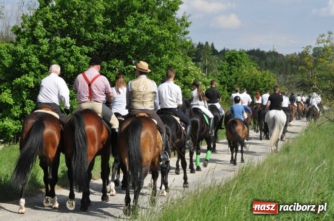 Zdjęcie w galerii na portalu naszraciborz.pl: Brzezie zaprasza na procesję św. Urbana  wiadomości z regionu