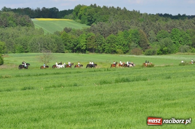 Zdjęcie w galerii na portalu naszraciborz.pl: Brzezie zaprasza na procesję św. Urbana  wiadomości z regionu