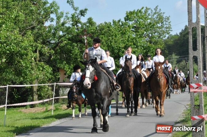Zdjęcie w galerii na portalu naszraciborz.pl: Brzezie zaprasza na procesję św. Urbana  wiadomości z regionu