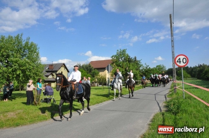 Zdjęcie w galerii na portalu naszraciborz.pl: Brzezie zaprasza na procesję św. Urbana  wiadomości z regionu