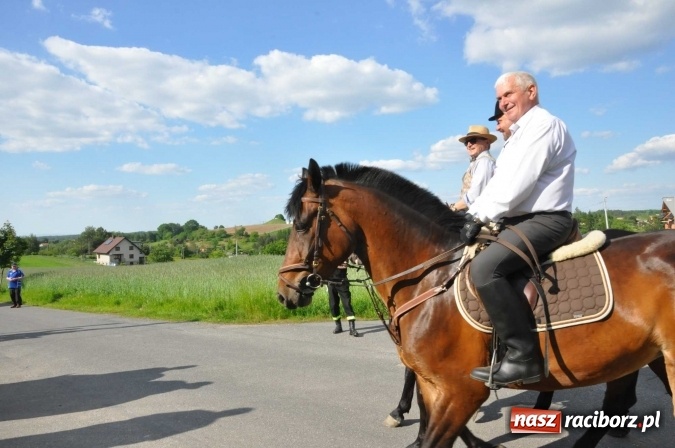 Zdjęcie w galerii na portalu naszraciborz.pl: Brzezie zaprasza na procesję św. Urbana  wiadomości z regionu