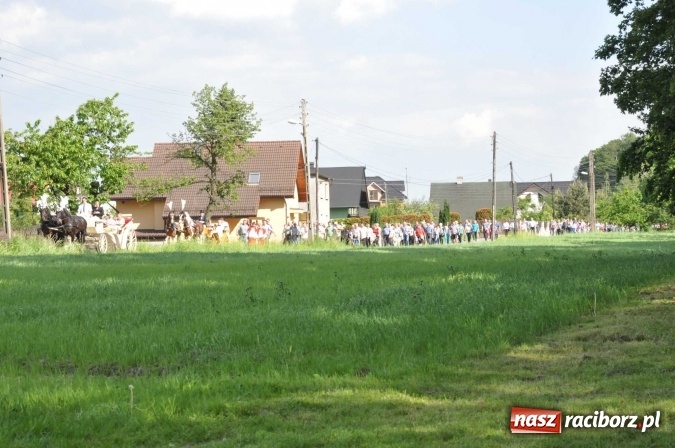 Zdjęcie w galerii na portalu naszraciborz.pl: Brzezie zaprasza na procesję św. Urbana  wiadomości z regionu