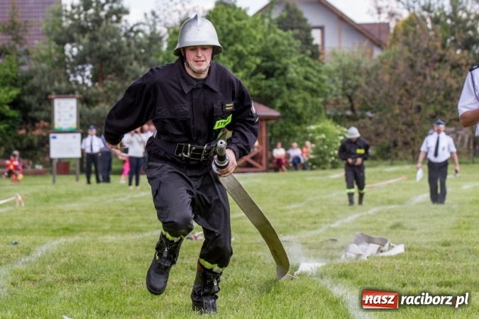 Zdjęcie w galerii na portalu naszraciborz.pl: Górki Śląskie wygrały gminne zawody sportowo-pożarnicze w Szymocicach  wiadomości z regionu