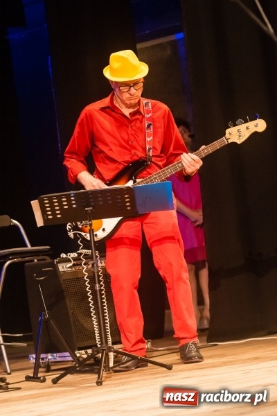 Zdjęcie w galerii na portalu naszraciborz.pl: Koncert Majowy w DK Strzecha wiadomości z regionu