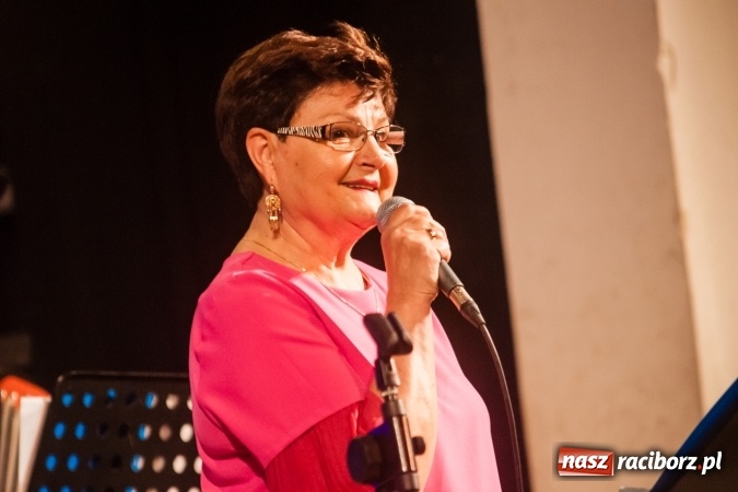 Zdjęcie w galerii na portalu naszraciborz.pl: Koncert Majowy w DK Strzecha wiadomości z regionu