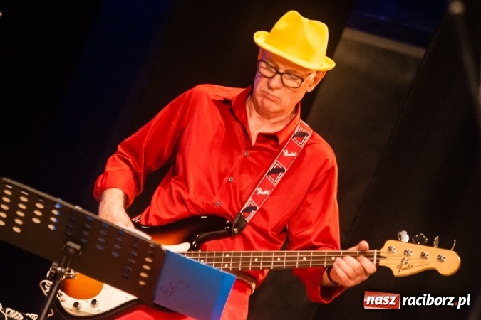 Zdjęcie w galerii na portalu naszraciborz.pl: Koncert Majowy w DK Strzecha wiadomości z regionu