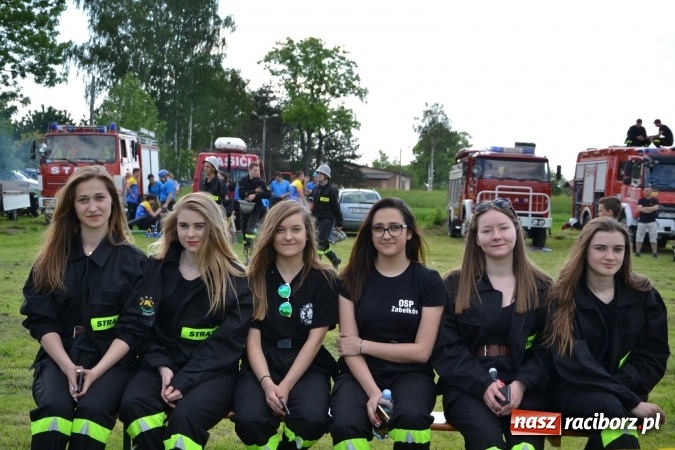 Zdjęcie w galerii na portalu naszraciborz.pl: Strażacy z Roszkowa z nowym rekordem na zawodach w Rudyszwałdzie wiadomości z regionu