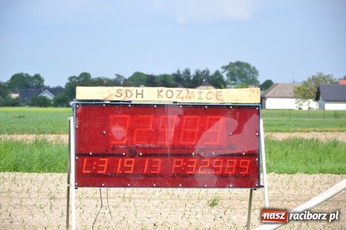 Zdjęcie w galerii na portalu naszraciborz.pl: Strażacy z Roszkowa z nowym rekordem na zawodach w Rudyszwałdzie wiadomości z regionu