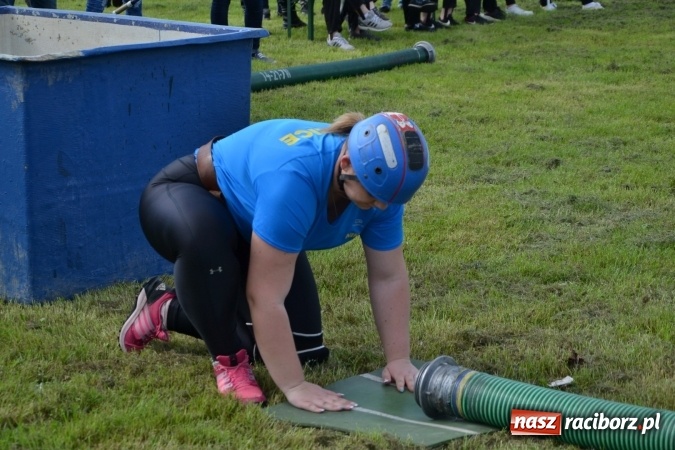 Zdjęcie w galerii na portalu naszraciborz.pl: Strażacy z Roszkowa z nowym rekordem na zawodach w Rudyszwałdzie wiadomości z regionu