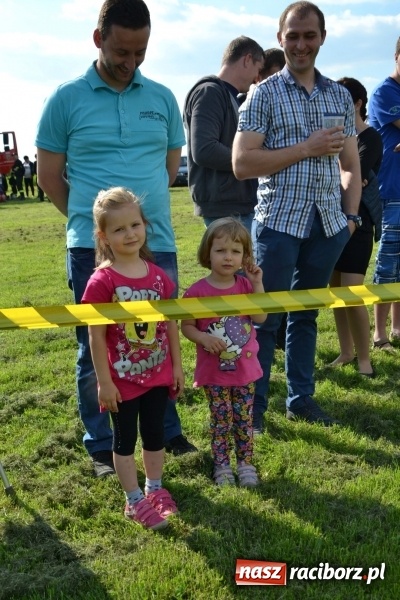 Zdjęcie w galerii na portalu naszraciborz.pl: Strażacy z Roszkowa z nowym rekordem na zawodach w Rudyszwałdzie wiadomości z regionu