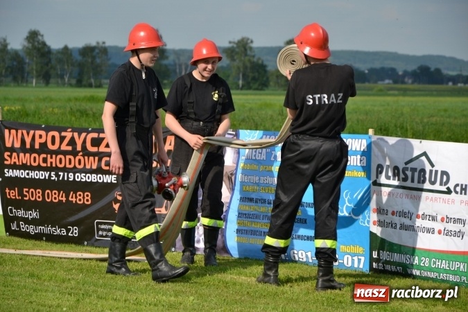 Zdjęcie w galerii na portalu naszraciborz.pl: Strażacy z Roszkowa z nowym rekordem na zawodach w Rudyszwałdzie wiadomości z regionu