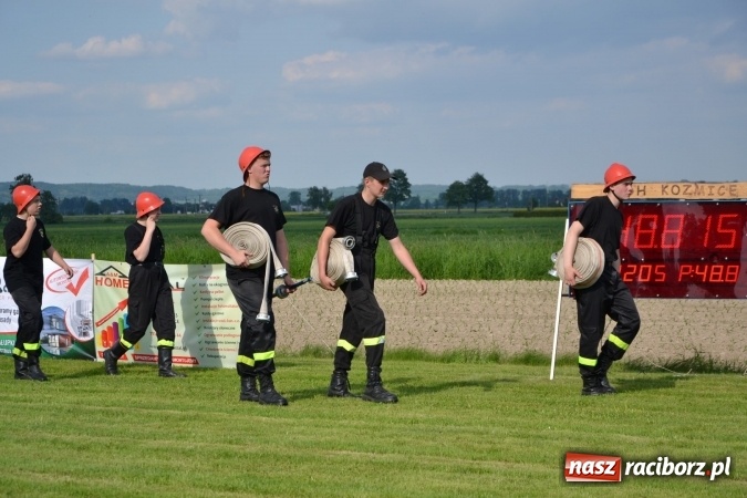 Zdjęcie w galerii na portalu naszraciborz.pl: Strażacy z Roszkowa z nowym rekordem na zawodach w Rudyszwałdzie wiadomości z regionu