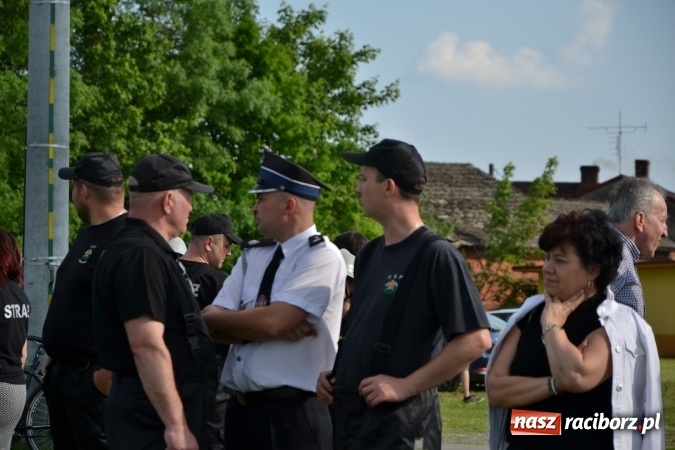 Zdjęcie w galerii na portalu naszraciborz.pl: Strażacy z Roszkowa z nowym rekordem na zawodach w Rudyszwałdzie wiadomości z regionu