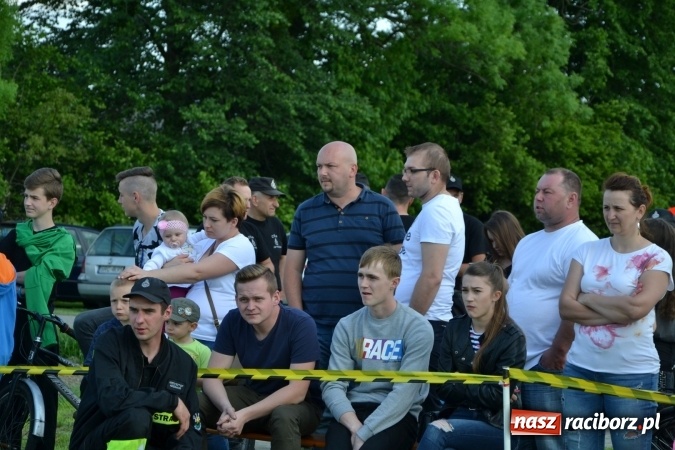 Zdjęcie w galerii na portalu naszraciborz.pl: Strażacy z Roszkowa z nowym rekordem na zawodach w Rudyszwałdzie wiadomości z regionu