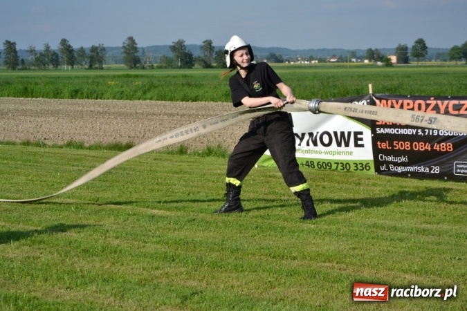 Zdjęcie w galerii na portalu naszraciborz.pl: Strażacy z Roszkowa z nowym rekordem na zawodach w Rudyszwałdzie wiadomości z regionu