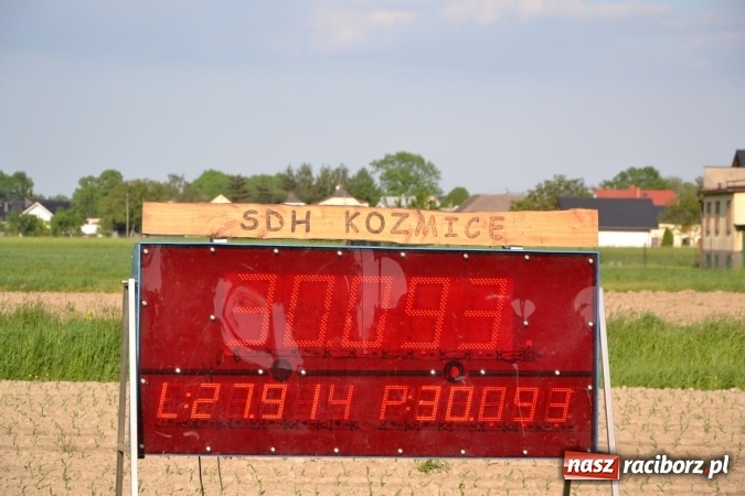 Zdjęcie w galerii na portalu naszraciborz.pl: Strażacy z Roszkowa z nowym rekordem na zawodach w Rudyszwałdzie wiadomości z regionu