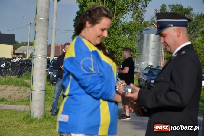 Zdjęcie w galerii na portalu naszraciborz.pl: Strażacy z Roszkowa z nowym rekordem na zawodach w Rudyszwałdzie wiadomości z regionu