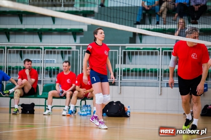 Zdjęcie w galerii na portalu naszraciborz.pl: XX-lecie Raciborskiej Ligi Piłki Siatkowej wiadomości z regionu