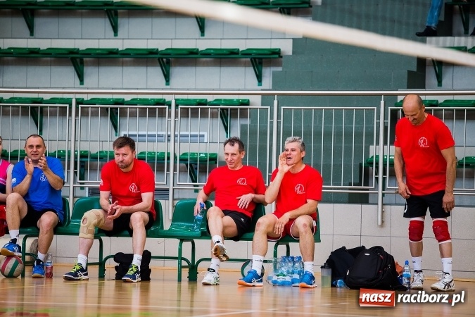 Zdjęcie w galerii na portalu naszraciborz.pl: XX-lecie Raciborskiej Ligi Piłki Siatkowej wiadomości z regionu