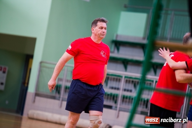 Zdjęcie w galerii na portalu naszraciborz.pl: XX-lecie Raciborskiej Ligi Piłki Siatkowej wiadomości z regionu