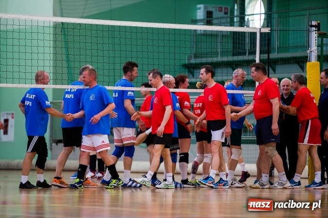 Zdjęcie w galerii na portalu naszraciborz.pl: XX-lecie Raciborskiej Ligi Piłki Siatkowej wiadomości z regionu