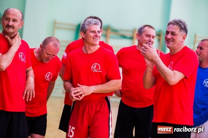 Zdjęcie w galerii na portalu naszraciborz.pl: XX-lecie Raciborskiej Ligi Piłki Siatkowej wiadomości z regionu