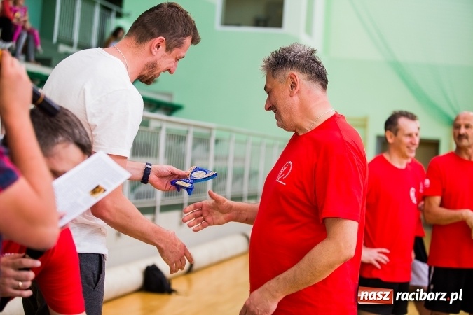 Zdjęcie w galerii na portalu naszraciborz.pl: XX-lecie Raciborskiej Ligi Piłki Siatkowej wiadomości z regionu