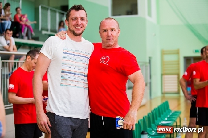 Zdjęcie w galerii na portalu naszraciborz.pl: XX-lecie Raciborskiej Ligi Piłki Siatkowej wiadomości z regionu