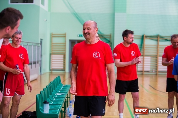 Zdjęcie w galerii na portalu naszraciborz.pl: XX-lecie Raciborskiej Ligi Piłki Siatkowej wiadomości z regionu