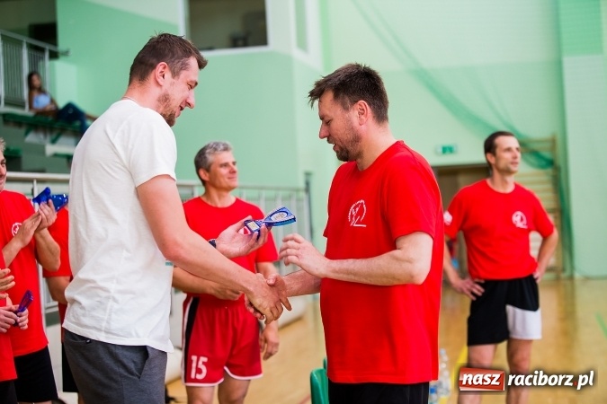 Zdjęcie w galerii na portalu naszraciborz.pl: XX-lecie Raciborskiej Ligi Piłki Siatkowej wiadomości z regionu