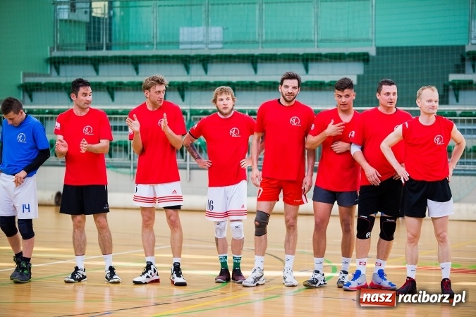 Zdjęcie w galerii na portalu naszraciborz.pl: XX-lecie Raciborskiej Ligi Piłki Siatkowej wiadomości z regionu