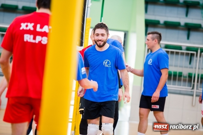 Zdjęcie w galerii na portalu naszraciborz.pl: XX-lecie Raciborskiej Ligi Piłki Siatkowej wiadomości z regionu