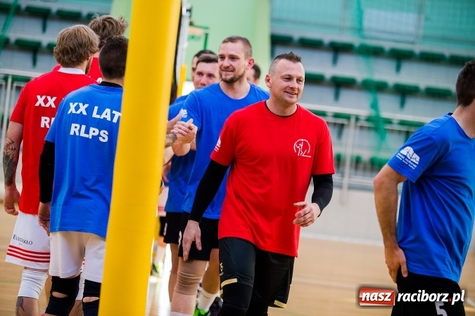 Zdjęcie w galerii na portalu naszraciborz.pl: XX-lecie Raciborskiej Ligi Piłki Siatkowej wiadomości z regionu