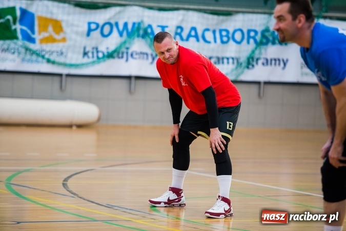 Zdjęcie w galerii na portalu naszraciborz.pl: XX-lecie Raciborskiej Ligi Piłki Siatkowej wiadomości z regionu