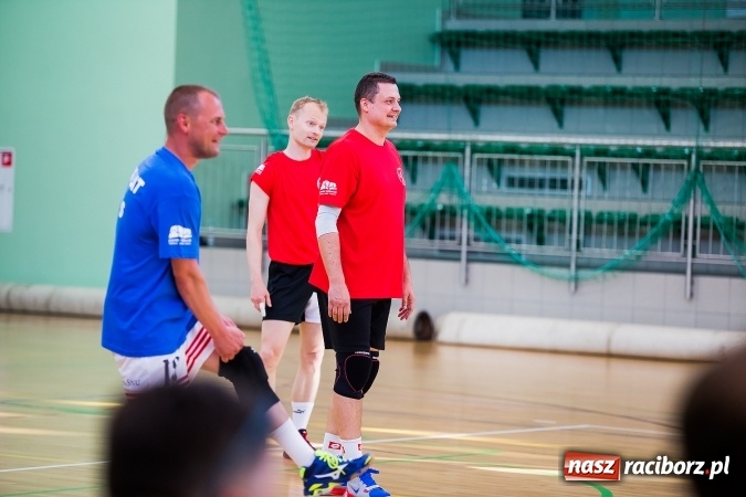 Zdjęcie w galerii na portalu naszraciborz.pl: XX-lecie Raciborskiej Ligi Piłki Siatkowej wiadomości z regionu