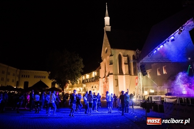 Zdjęcie w galerii na portalu naszraciborz.pl: Zlot fanów zespołu The Prodigy na Zamku Piastowskim wiadomości z regionu