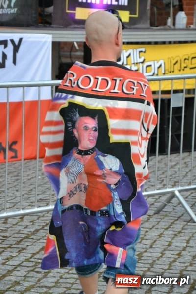 Zdjęcie w galerii na portalu naszraciborz.pl: Zlot fanów zespołu The Prodigy na Zamku Piastowskim wiadomości z regionu