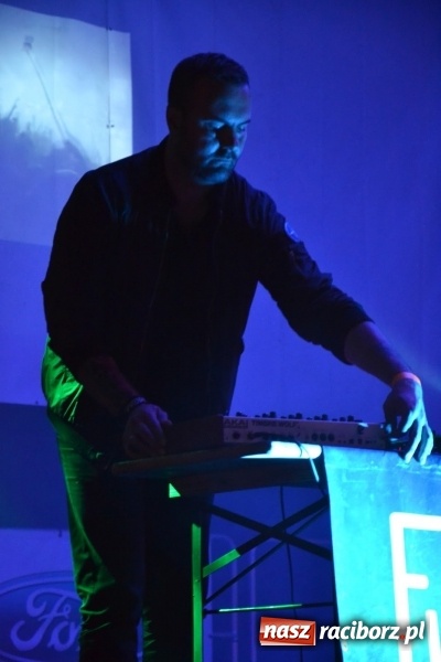 Zdjęcie w galerii na portalu naszraciborz.pl: Zlot fanów zespołu The Prodigy na Zamku Piastowskim wiadomości z regionu