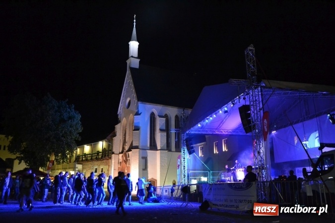 Zdjęcie w galerii na portalu naszraciborz.pl: Zlot fanów zespołu The Prodigy na Zamku Piastowskim wiadomości z regionu