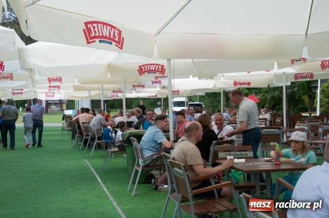 Zdjęcie w galerii na portalu naszraciborz.pl: Rodzinna Olimpiada z okazji Dnia Dziecka. Pracownicy SGL Carbon na pikniku w Aquabrax Szymocice wiadomości z regionu