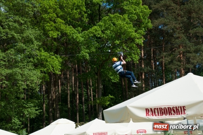 Zdjęcie w galerii na portalu naszraciborz.pl: Rodzinna Olimpiada z okazji Dnia Dziecka. Pracownicy SGL Carbon na pikniku w Aquabrax Szymocice wiadomości z regionu