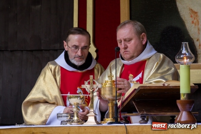 Zdjęcie w galerii na portalu naszraciborz.pl: Jak co roku w Pietrowicach Wielkich odbyły się tradycyjne obchody Dnia Strażaka wiadomości z regionu