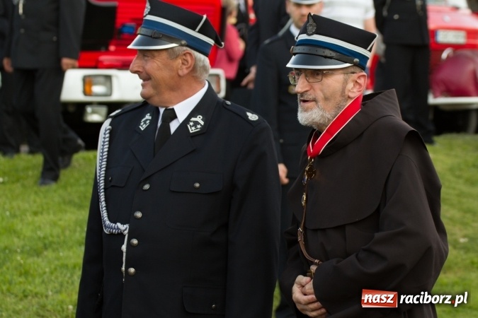 Zdjęcie w galerii na portalu naszraciborz.pl: Jak co roku w Pietrowicach Wielkich odbyły się tradycyjne obchody Dnia Strażaka wiadomości z regionu