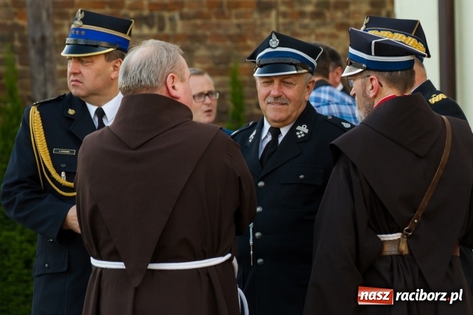 Zdjęcie w galerii na portalu naszraciborz.pl: Jak co roku w Pietrowicach Wielkich odbyły się tradycyjne obchody Dnia Strażaka wiadomości z regionu