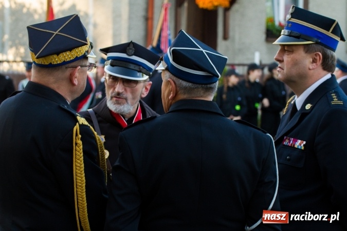 Zdjęcie w galerii na portalu naszraciborz.pl: Jak co roku w Pietrowicach Wielkich odbyły się tradycyjne obchody Dnia Strażaka wiadomości z regionu
