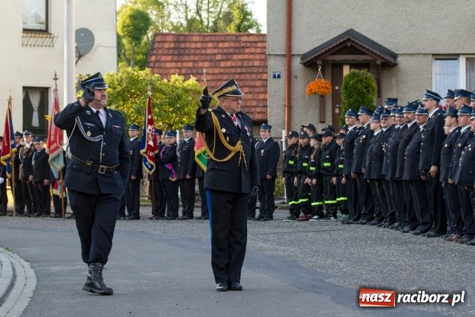 Zdjęcie w galerii na portalu naszraciborz.pl: Jak co roku w Pietrowicach Wielkich odbyły się tradycyjne obchody Dnia Strażaka wiadomości z regionu