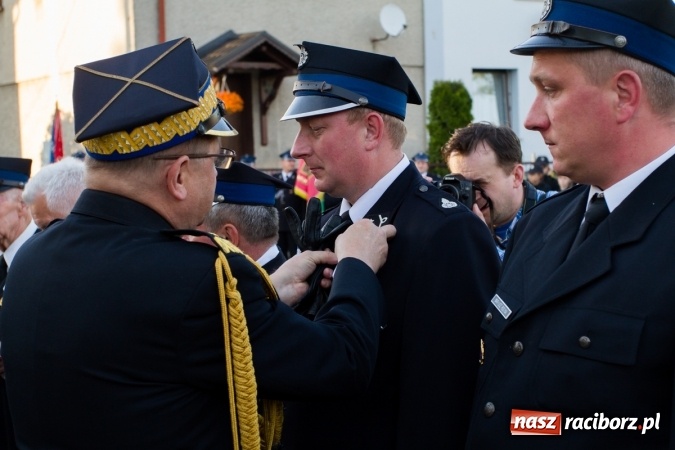 Zdjęcie w galerii na portalu naszraciborz.pl: Jak co roku w Pietrowicach Wielkich odbyły się tradycyjne obchody Dnia Strażaka wiadomości z regionu
